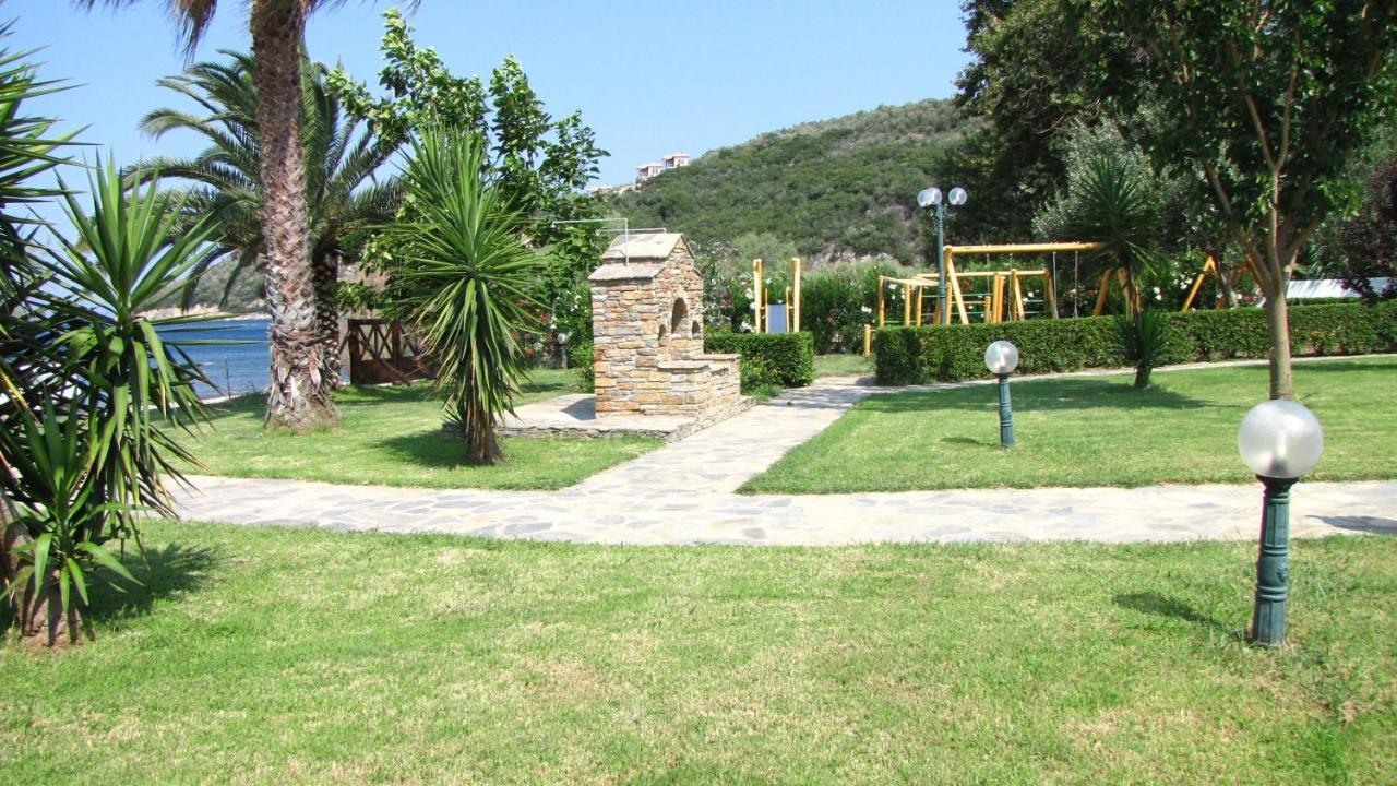 Razi Beach Lefokastro Ngoại thất bức ảnh